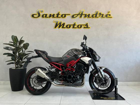 KAWASAKI Z900 SE 